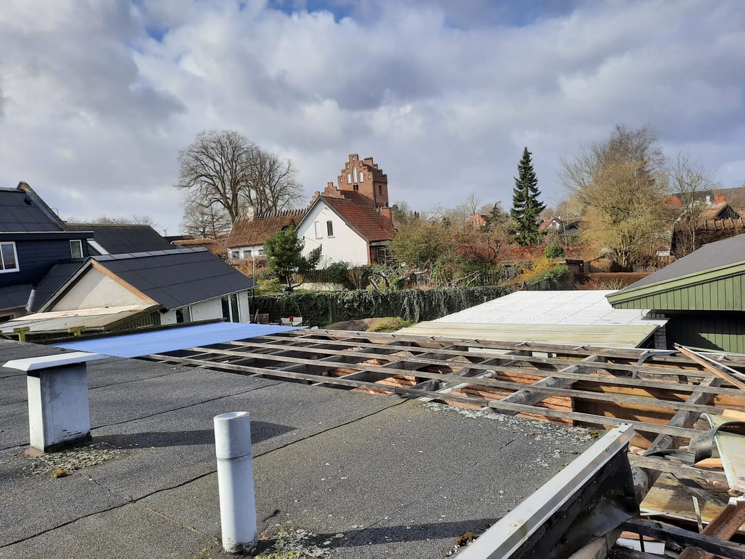 Begyndelse på installation af nyt tag